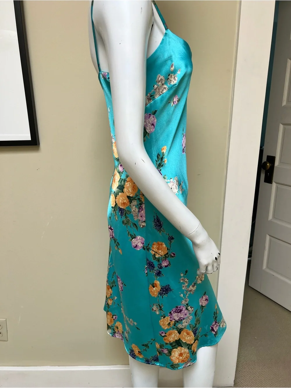 Vintage Floral Slip Dress - Picture 2 of 8